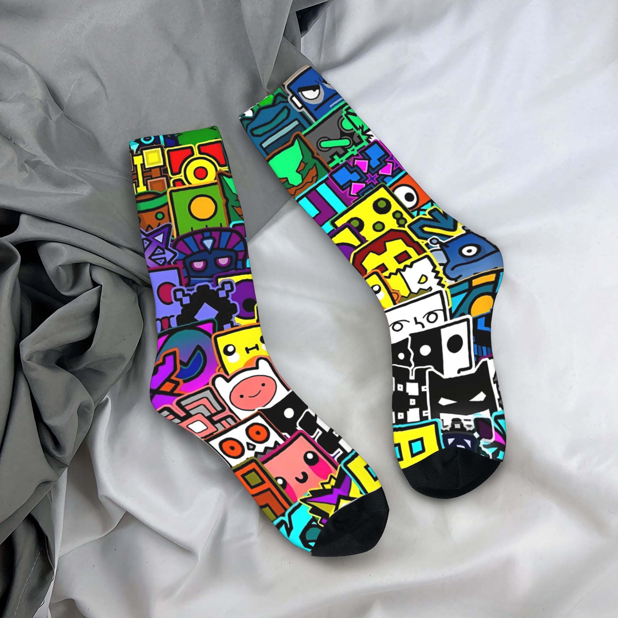 Chaussettes de jeu à géométrie - Retro Gaming Youtube avis et prix